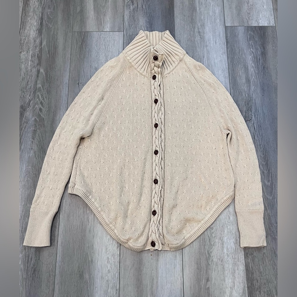 YOON Ivory Cable Knit Cropped Sweater